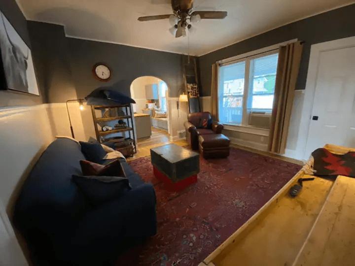 Cozy 3 & 4 Bed Home 2 Blocks To Hospitals & Lambeau Green Bay Exterior foto